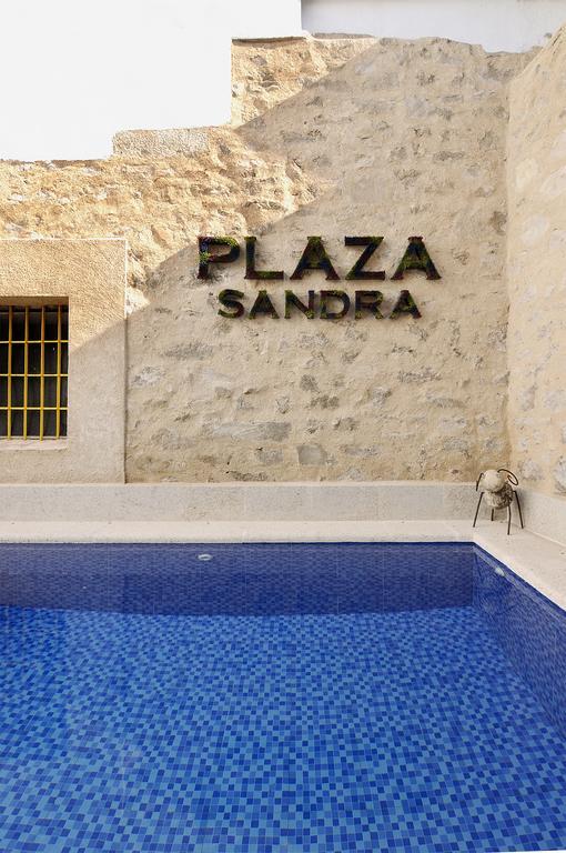 Plaza Sandra Trujillo Eksteriør bilde